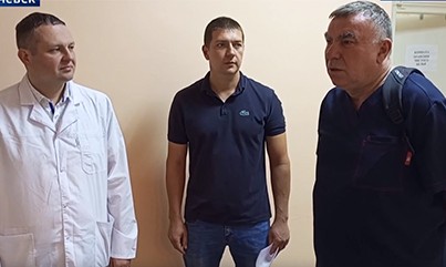 Сергей Милосердов, руководитель Перинатального центра Вологодской областной клинической больницы, посетил городскую больницу Алчевска